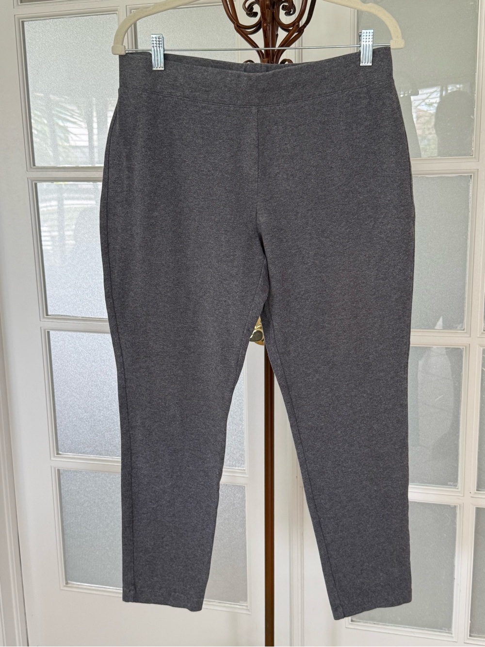 Talbots Gray Pull On Knit Pants Women’s LP Stretch Straight Leg